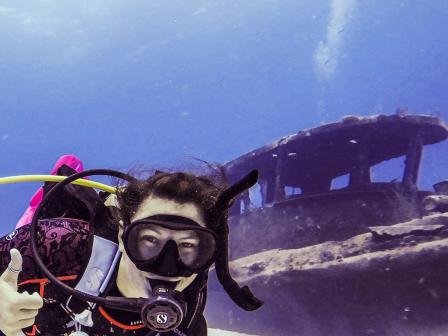 adventure-diver